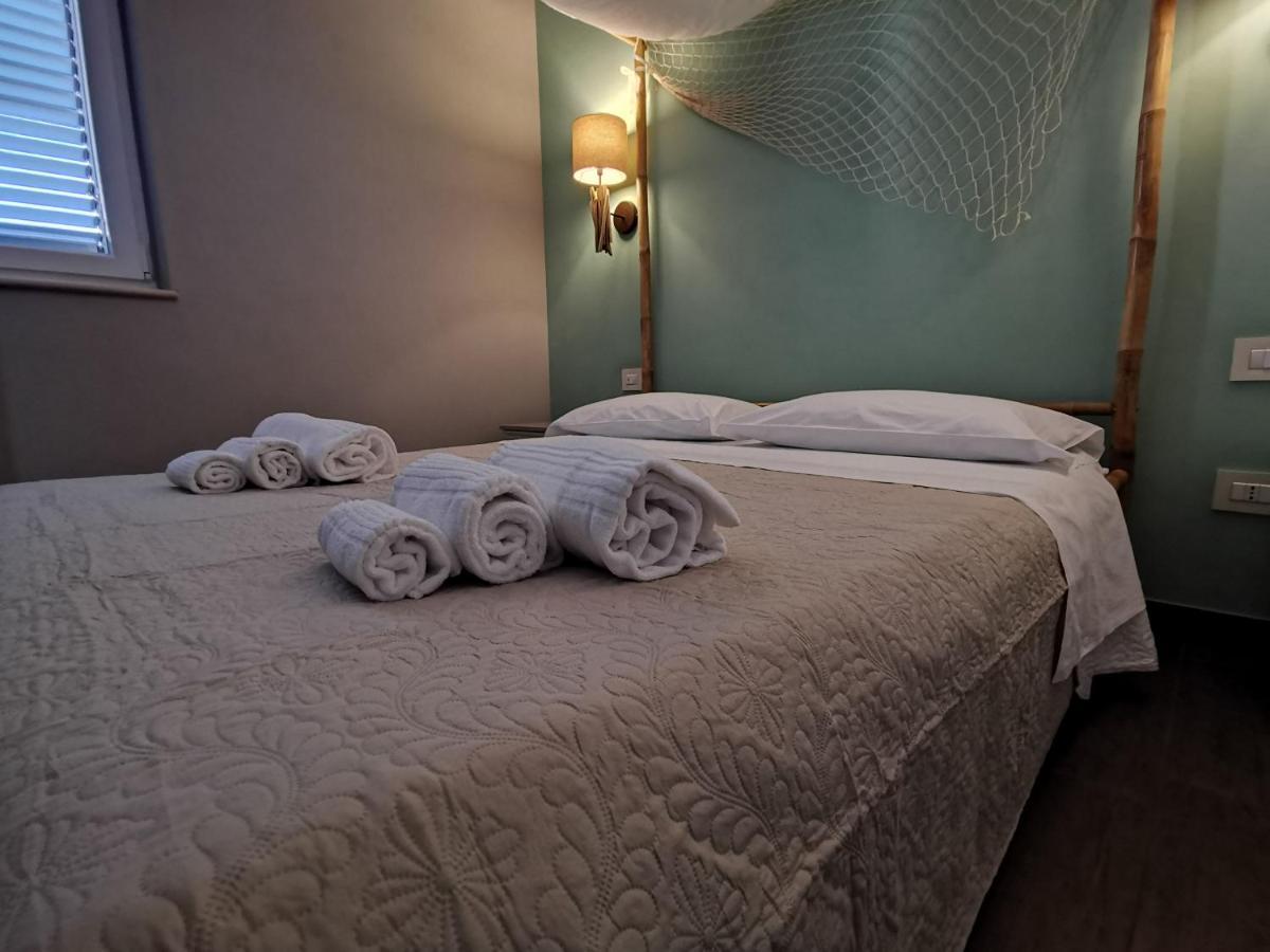 5 Guest house